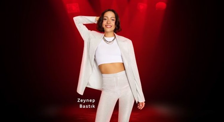 Zeynep Bastık, Vodafone Red’in Yeni Reklam Yüzü Oldu