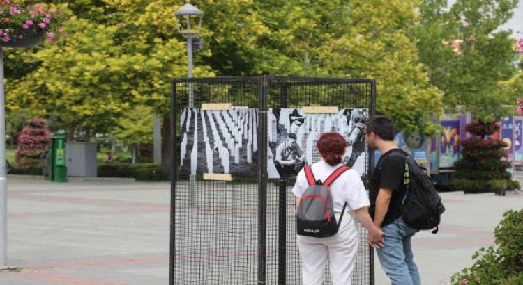 Konyada Srebrenitsa şehitleri fotoğraf sergisiyle anıldı