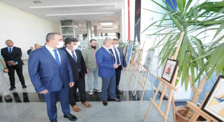 Üniversitede “15 Temmuz Karma Sergisi” açıldı