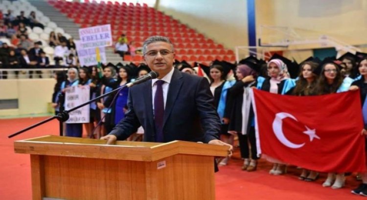 BAÜN Rektörü Prof. Dr. İlter Kuştan tercih yapacak öğrencilere davet