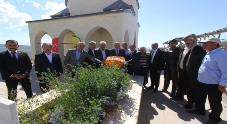 Abdulvehhap Gazi ve Bamsı Beyrek unutulmadı