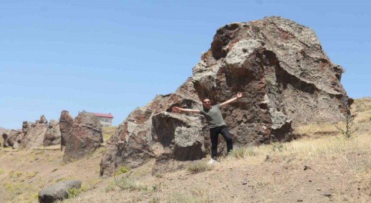 Nemrutun Develeri turizme kazandırılmayı bekliyor