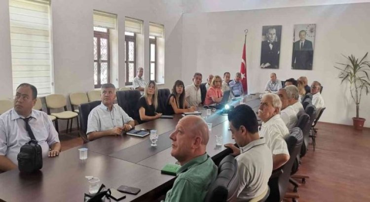 Köyceğizde Halk Eğitim faaliyetleri görüşüldü