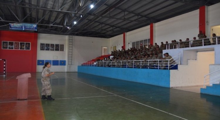 Güvenlik korucularına kadına şiddetle mücadele ve farkındalık semineri