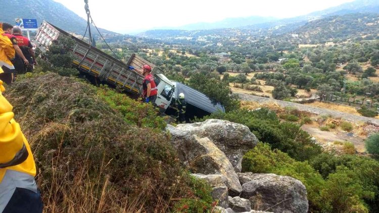 Son dakika! Sanatçı İbrahim Tatlıses, Bodrum’da trafik kazası geçirdi