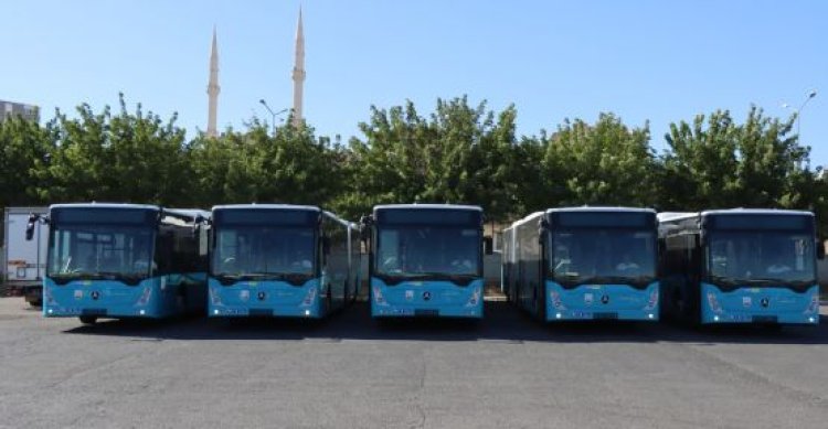 TOPLU TAŞIMADA KULLANILACAK YENİ OTOBÜSLER KENTE GELMEYE BAŞLADI