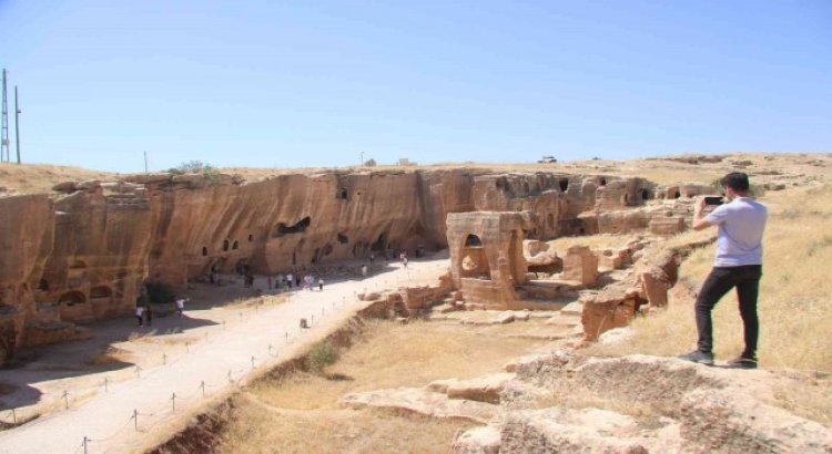 Mardindeki Dara Antik Kenti ziyaretçilerini büyülüyor