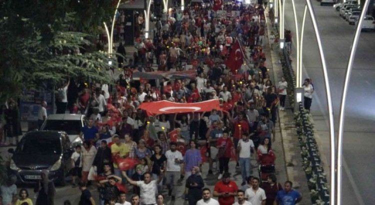 Tokatta fener alayı, renkli görüntülere sahne oldu