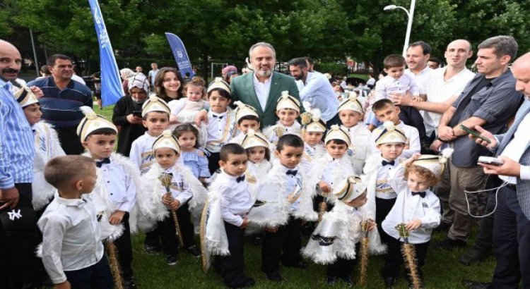 Bursa Büyükşehirden Merinosta sünnet şöleni