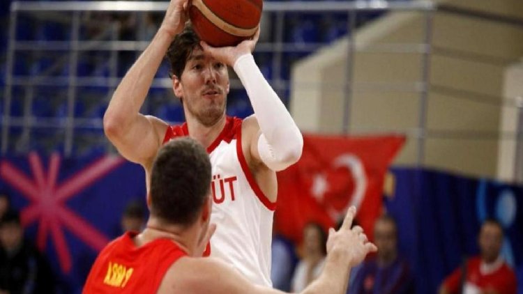 Türkiye, EuroBasket 2022’de İspanya’ya mağlup oldu, son 16 turuna yükseldi