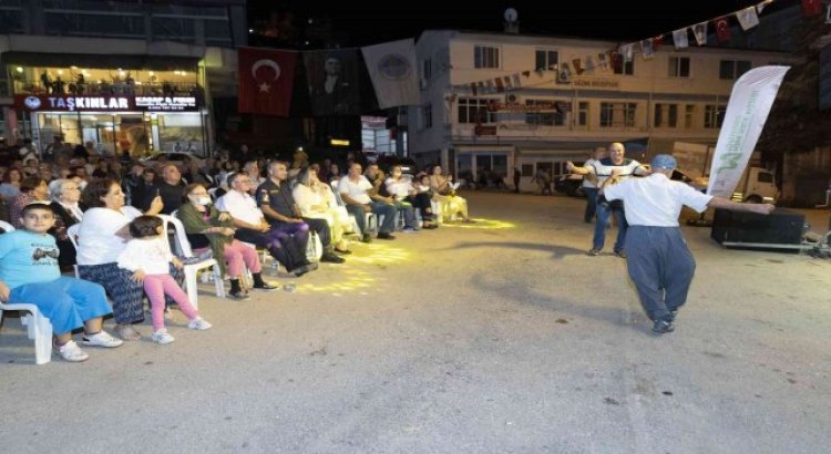 Köy Bizim Şenlik Bizim etkinliği çocuklara ve ailelere keyifli bir akşam yaşattı