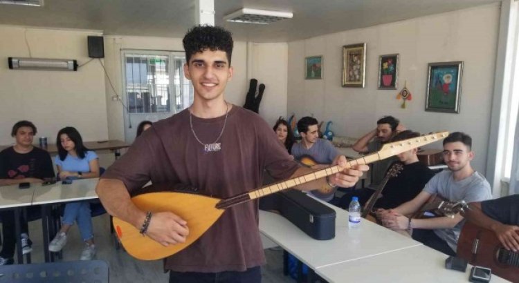 Hayallerindeki bölümü halk eğitim merkeziyle kazandılar