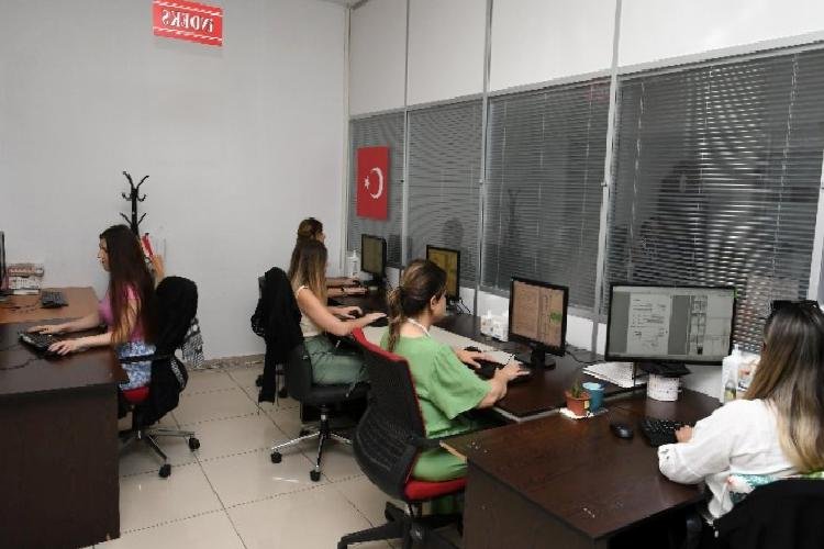 İzmir Karabağlar Belediyesi’nde “e-dönüşüm” devam ediyor