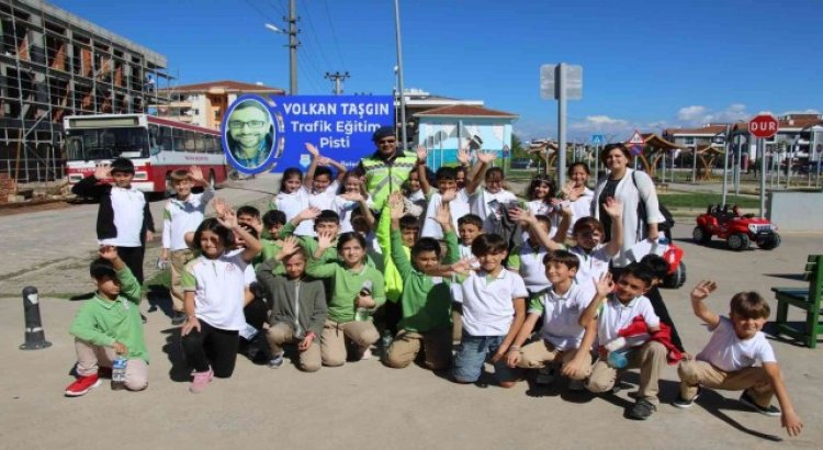 Yalova Belediyesinden çocuklara trafik eğitimi