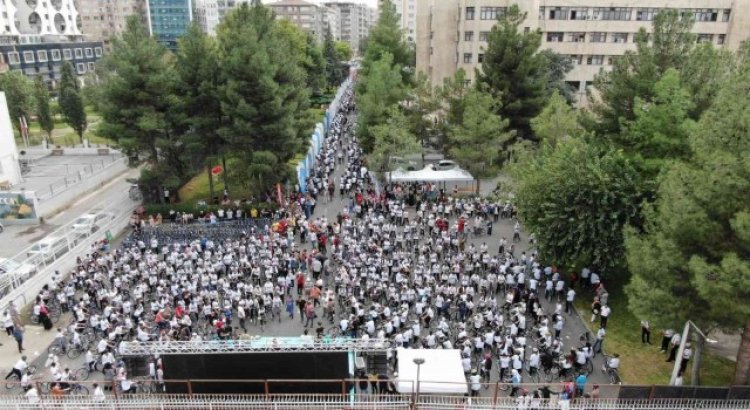 Diyarbakırda Yeni Şehirden Kadim Şehre bisiklet turu etkinliği