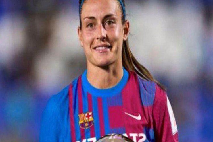 Alexia Putellas kimdir? 2022 Kadın Ballon d’Or sahibi Alexia Putellas kimdir, kaç yaşında, nereli, hangi takımda oynuyor, mevkisi ne, forvet mi?