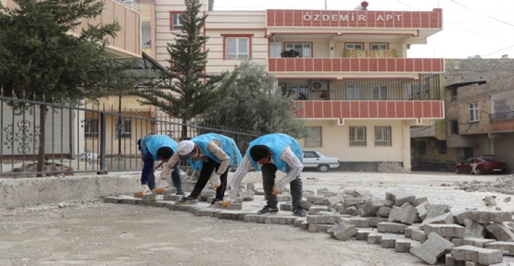 Haliliye’de 4 Mahalle Daha Parke Taşıyla Döşeniyor