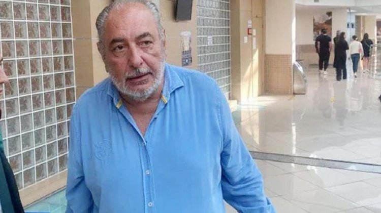 Eskort tuttuğu argüman edilen Reha Muhtar, yatak odasının görüntüsünü paylaştı: 63 yıldır para karşılığı bağa girmedim