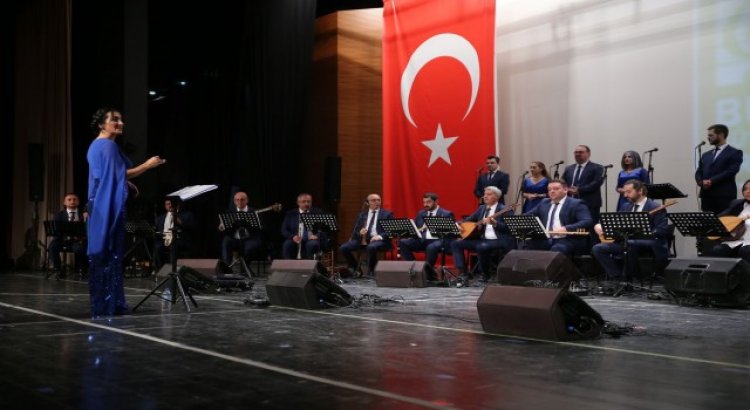 Türkülerle Cumhuriyet coşkusu