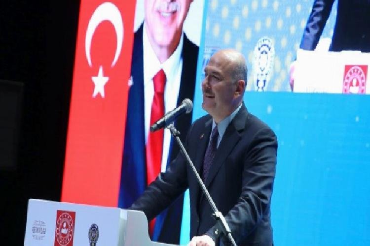 Bakan Soylu: Sahayı baskıladık, rotayı ülkemizden uzaklaştırdık