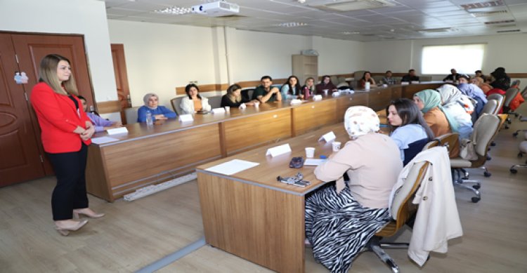 Urfa&#039;da eğitim ve sağlık paneli düzenlendi