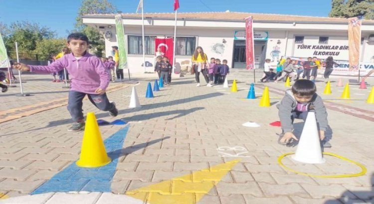 Bu okulda şenlik var projesinde 52 bin öğrenciye ulaşıldı