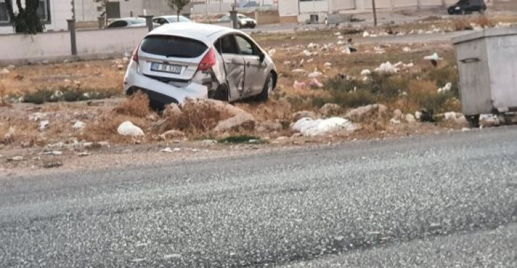 Urfa&#039;nın kaza kavşağında yine kaza!