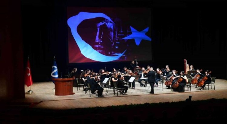 Anadolu Üniversitesinde düzenlenen anma töreni yoğun ilgi gördü