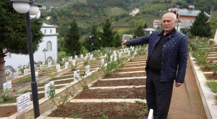 Çanakkale Şehitliğinden esinlendi, tek tip mezar hayalini gerçekleştirdi