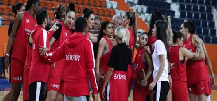 A Ulusal Bayan Basketbol Grubu Arnavutluk maçı hazırlıklarına başladı!