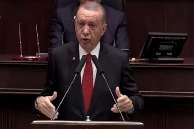 Cumhurbaşkanı Erdoğan küme toplantısında konuşuyor (Canlı)