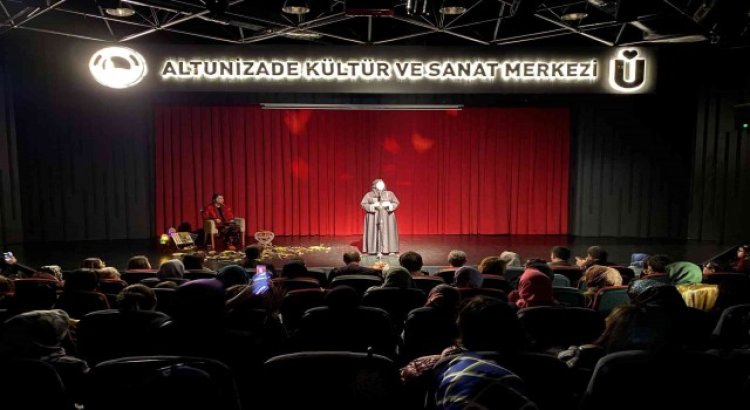 Üsküdarda, şiddet mağduru kadınların yazdığı tiyatro oyunu ile  kadına şiddete dikkat çekildi