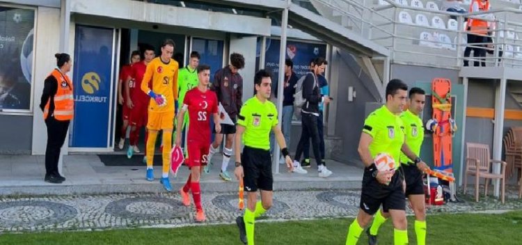 Türkiye 17 Yaş Altı Futbol Ulusal Ekibi 2-2 Almanya (MAÇ SONUCU-ÖZET)