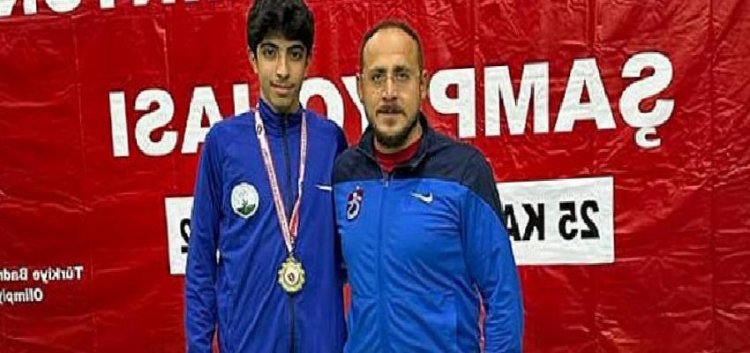 Osmangazili Badmintoncudan Altın Madalya