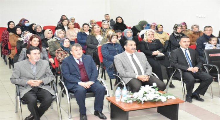 Aile Okulu Projesi veli eğitimi sertifika töreni düzenlendi