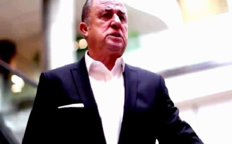 Fatih Terim, Altın Ayak Efsaneler Ödülü’nü aldı