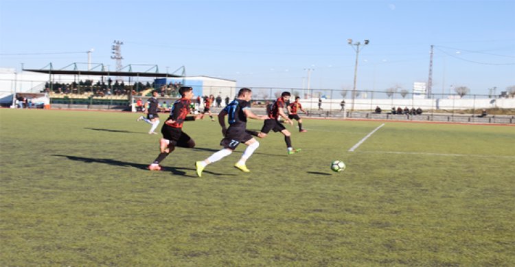 Hilvan Belediye Spor Viranşehir&#039;i 2-0 yendi