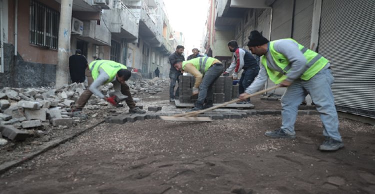 Eyyübiye’de Doğalgaz Ulaştırılan Sokaklar Yeniden Düzenleniyor