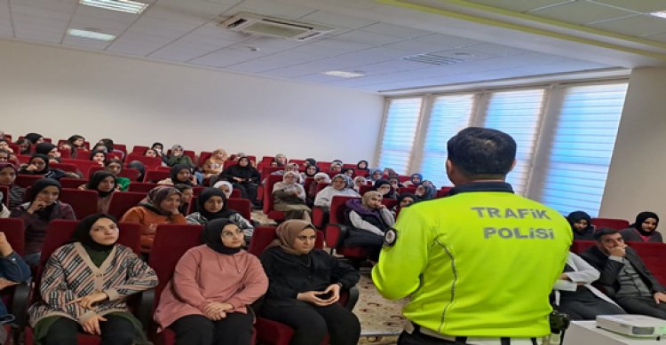 Urfa polisinden lise öğrencilerine etkinlik