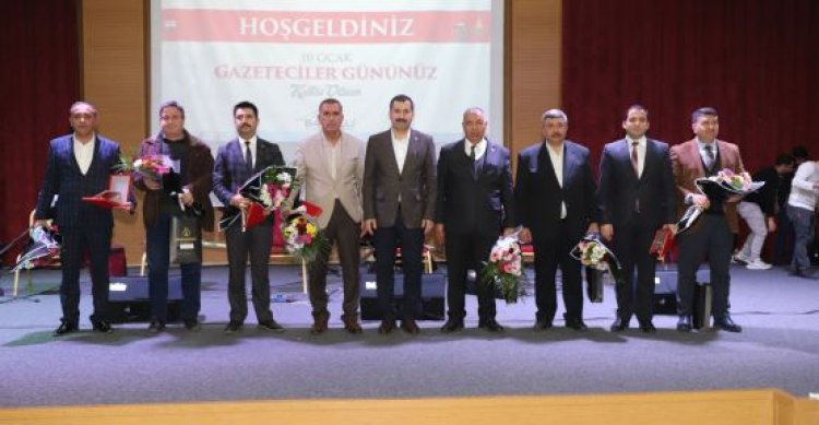 GAZETECİLER KARAKÖPRÜ’DE BULUŞTU