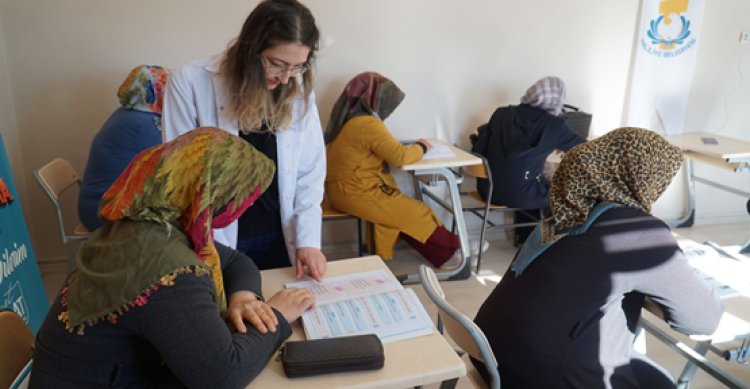 Haliliye Belediyesi İle Kadınlar Okuma Yazma Öğreniyor