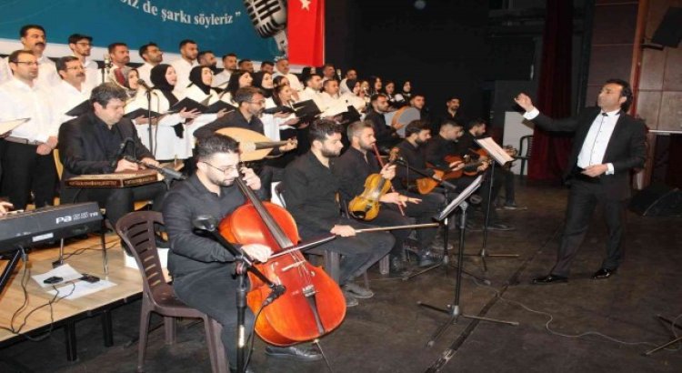 Kahtadaki öğretmenler korosu izleyicisinden tam not aldı