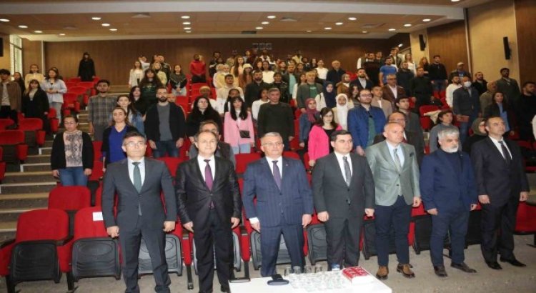 Akdeniz Üniversitesinde Antalyanın fethi konferansı