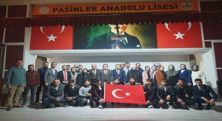 Pasinlerde İstiklal Marşının kabulünün 102. yılı kutlandı