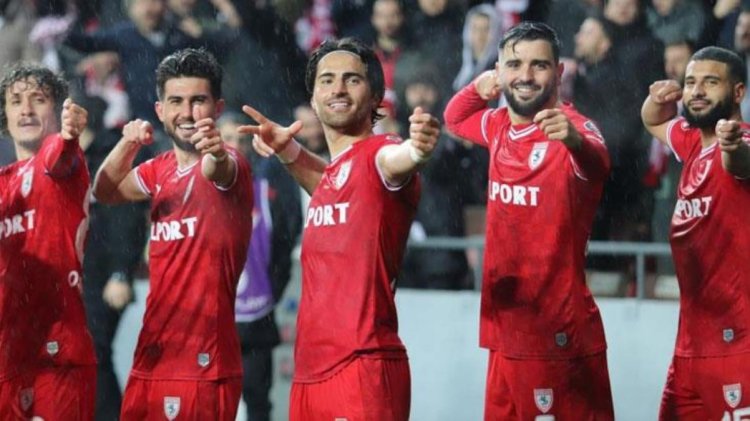 Samsunspor adım adım Süper Lig’e! Bandırmaspor’u farka boğup, yenilmezlik serisini 16 maça çıkardılar