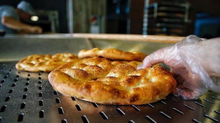 Türkiye’nin en pahalı Ramazan pidesi Edirne’de satılacak