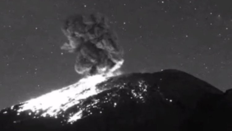 Meksika’daki Popocatepetl Yanardağı’nda 7 patlama