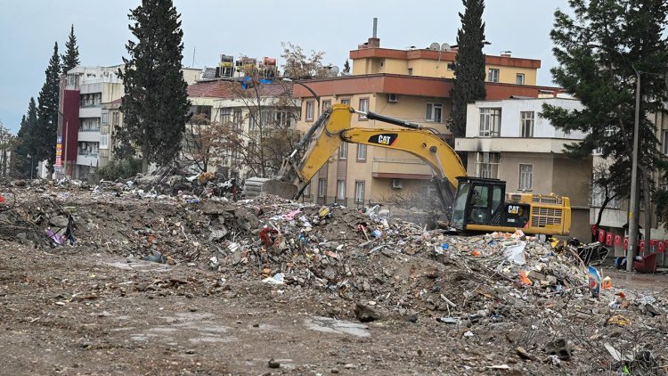 Kahramanmaraş’ta acil yıkılacak 2 bin 590 binada çalışmalar tamamlandı