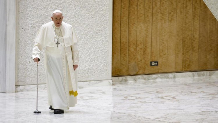 Papa Franciscus hastaneye kaldırıldı – Son Dakika Haberleri