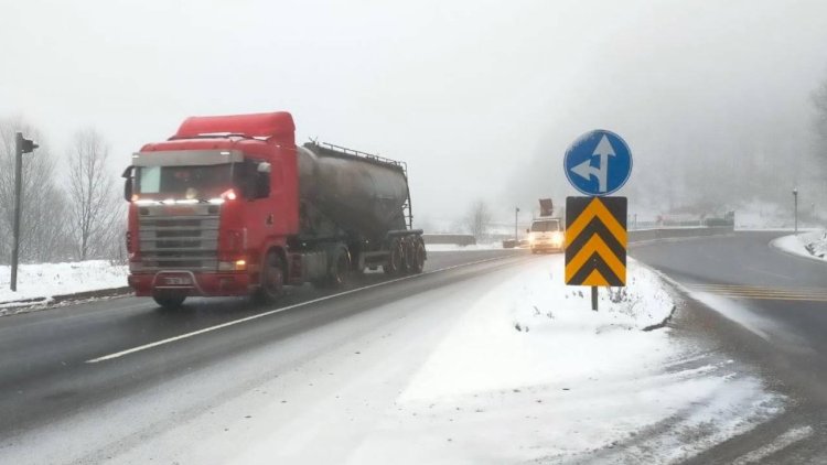 Bolu Dağı’nı kullanacak sürücüler için “kar” uyarısı